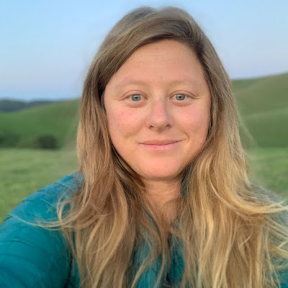 Meet your Posher, Andrea